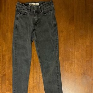 Unisex. New Look black stretch skinny jeans